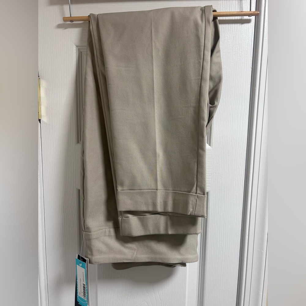 Tribal | Fia Cuffed Straight Trouser in Khaki | Women’s Office Pant | NWT - Picture 2 of 5